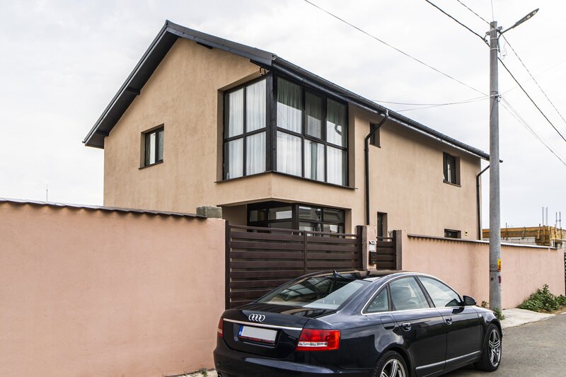 DRAGOMIRESTI VALE CASA 5 CAMERE, utilitati, drum asfaltat, COMISION 0%